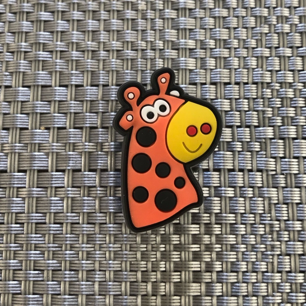 10/$13 Giraffe Shoes Charm/Jibbitz